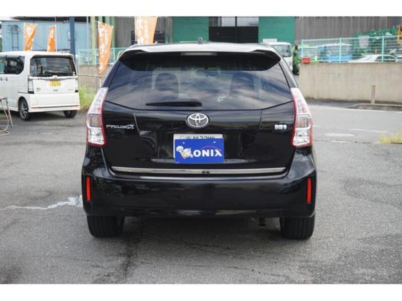 PRIUS ALPHA