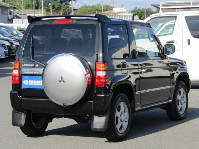 PAJERO MINI