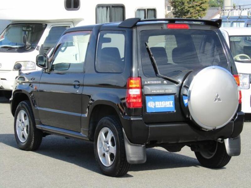 PAJERO MINI