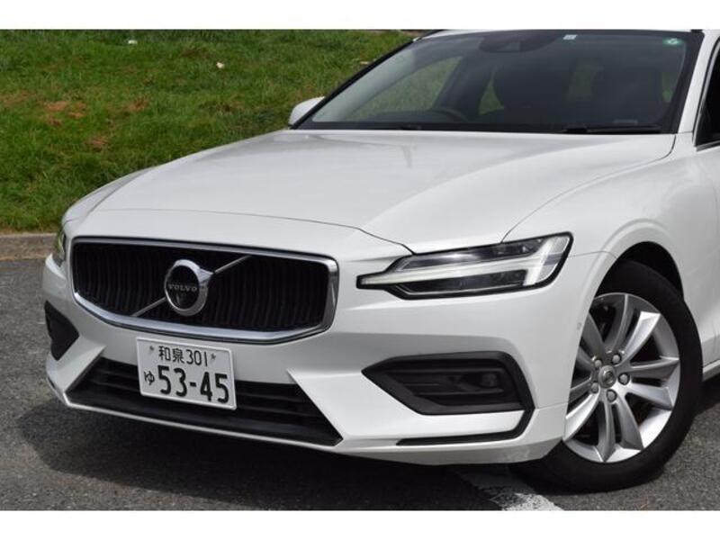 V60