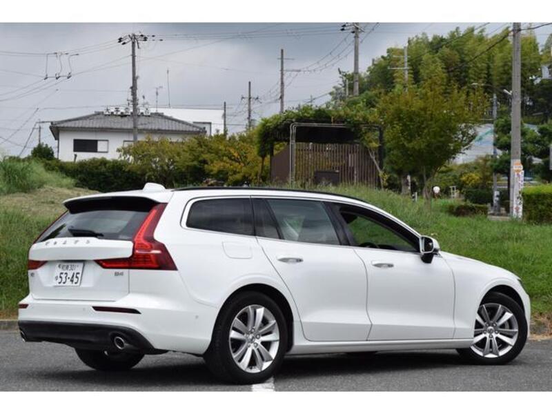 V60