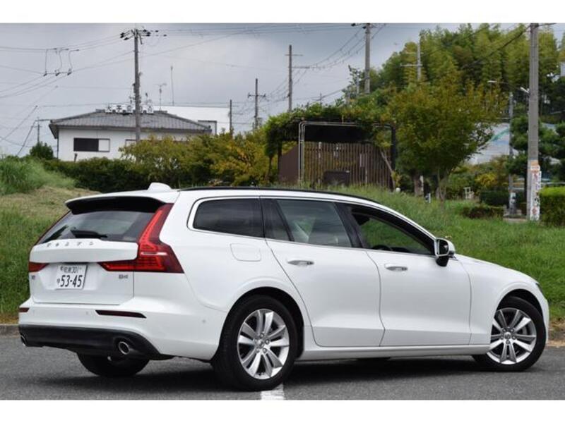 V60