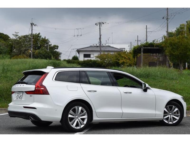 V60