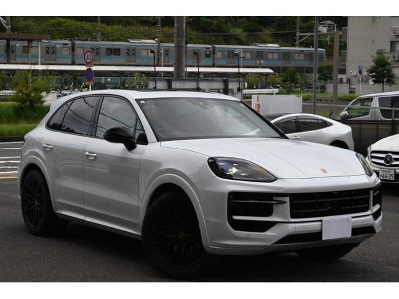 CAYENNE