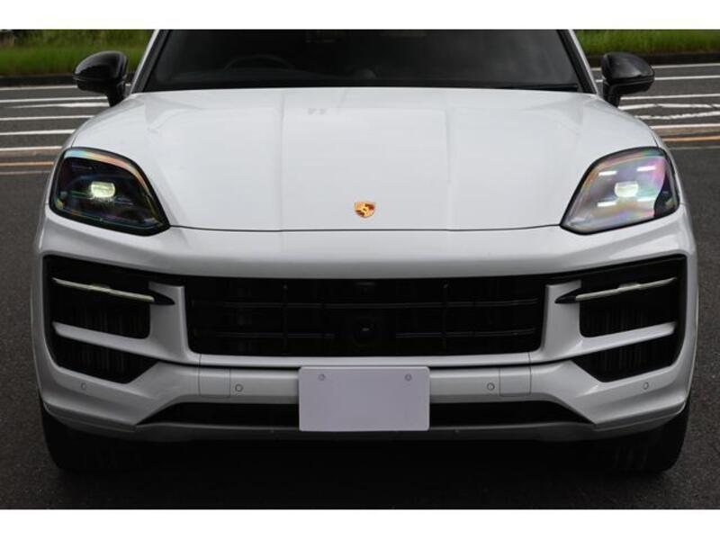 CAYENNE