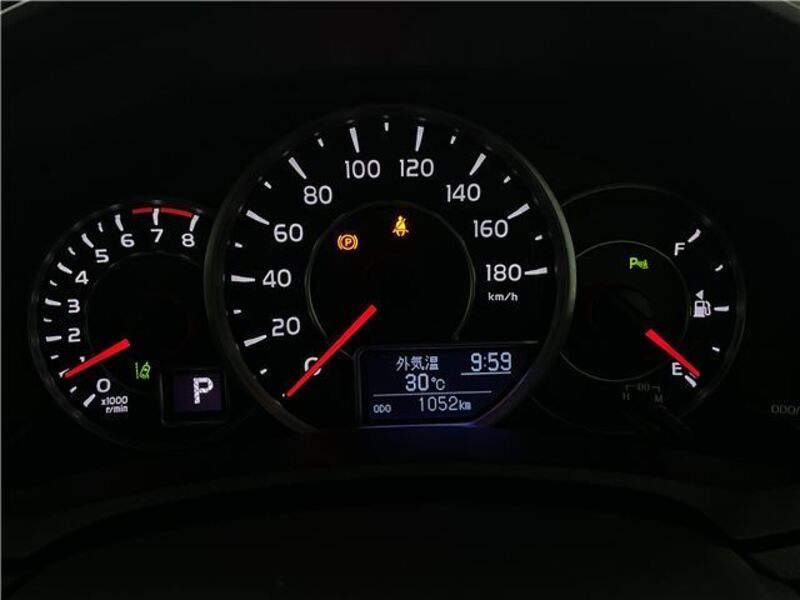 COROLLA AXIO