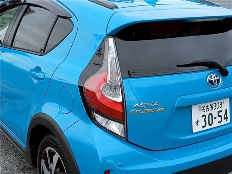 AQUA