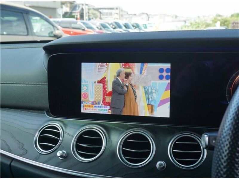 E-CLASS