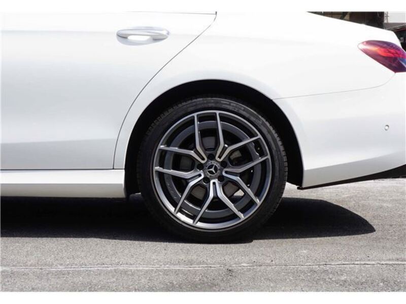 E-CLASS