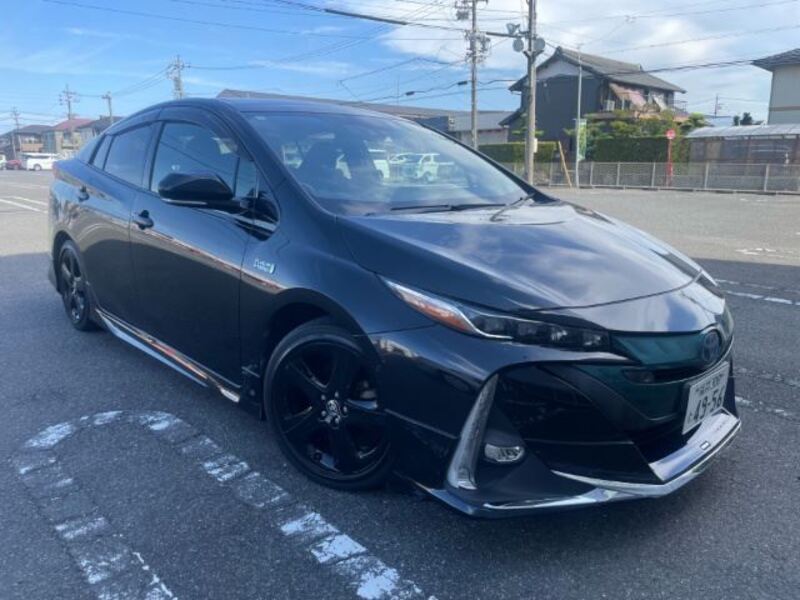 PRIUS PHV
