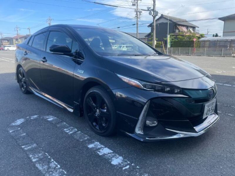 PRIUS PHV