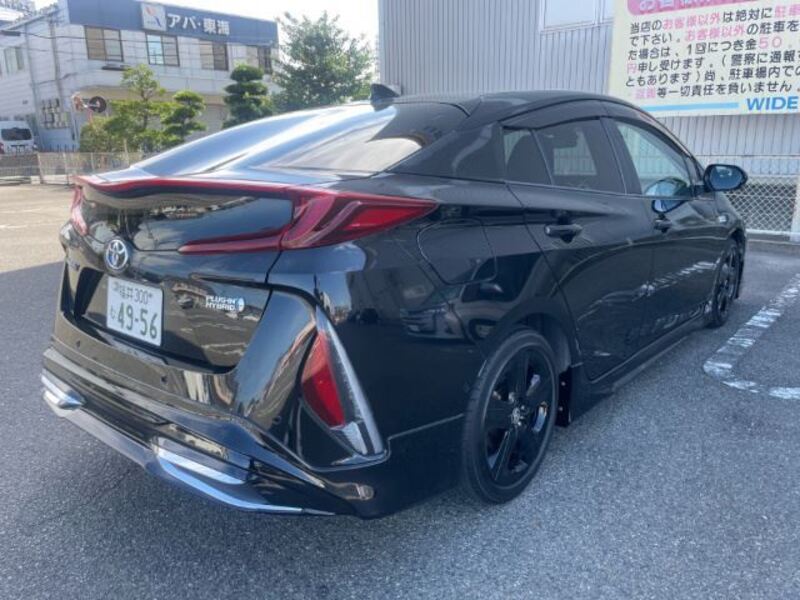 PRIUS PHV