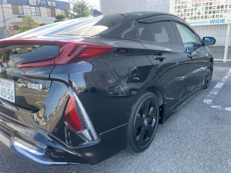 PRIUS PHV