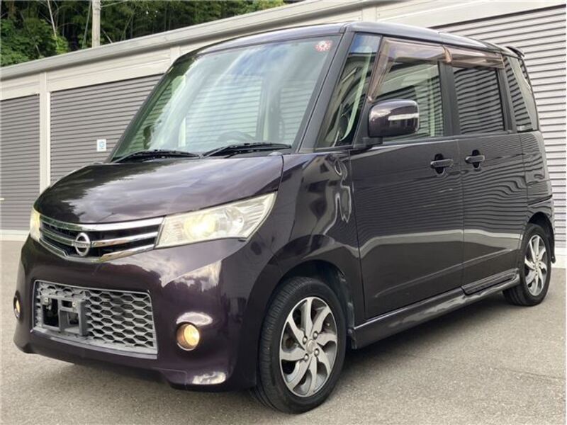 NISSAN ROOX