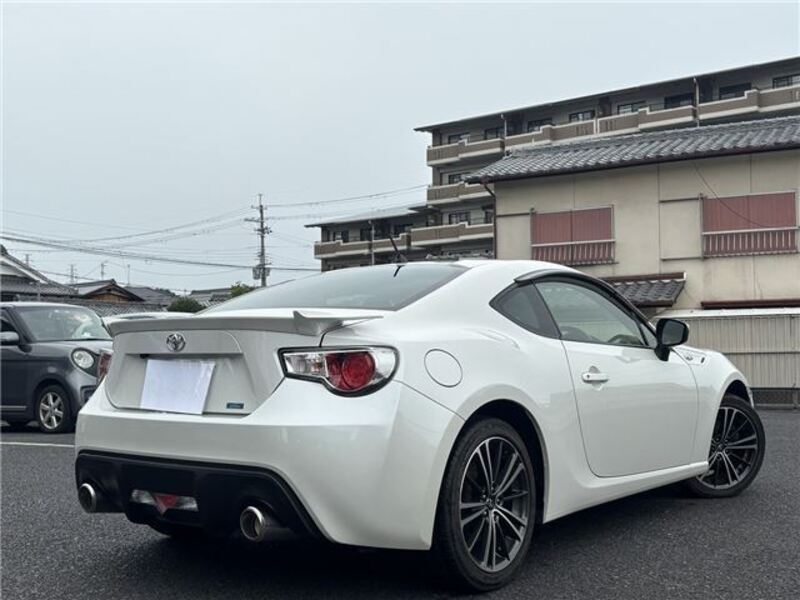86