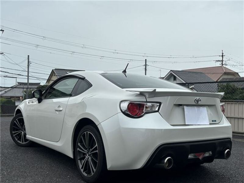 86