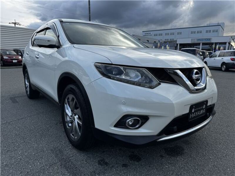 X-TRAIL