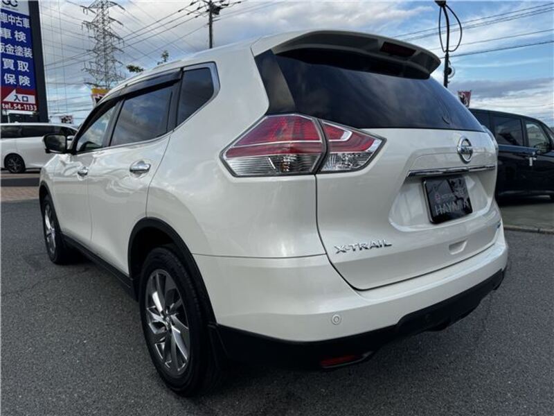 X-TRAIL