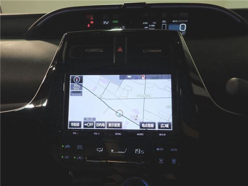 PRIUS PHV