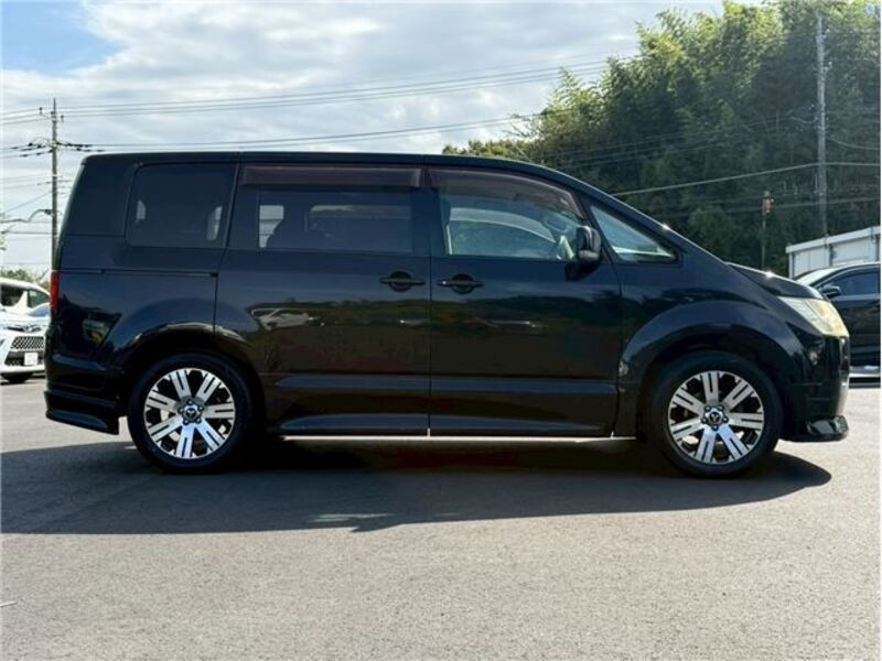 DELICA D5