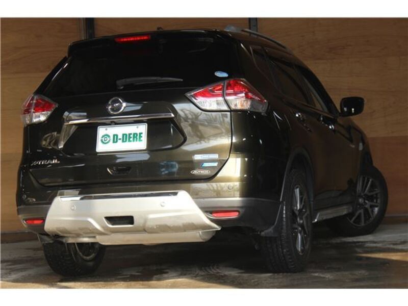 X-TRAIL