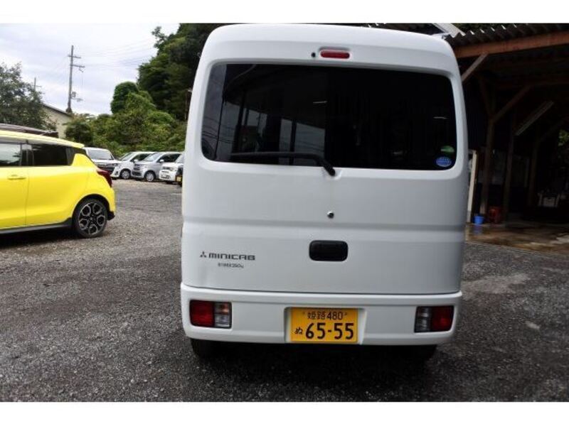 MINICAB VAN
