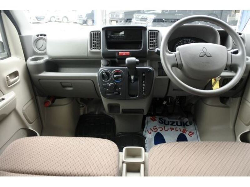 MINICAB VAN