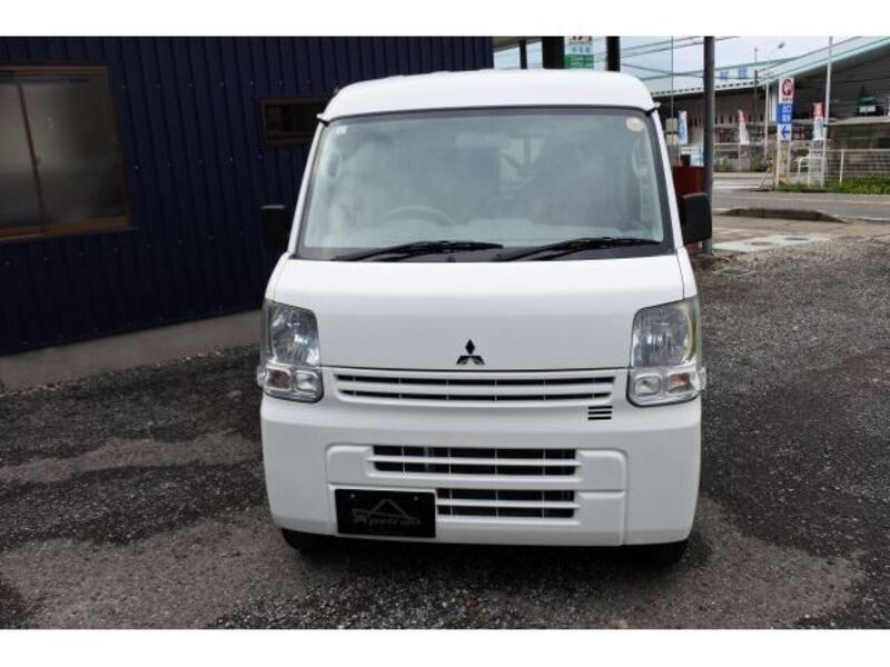 MINICAB VAN