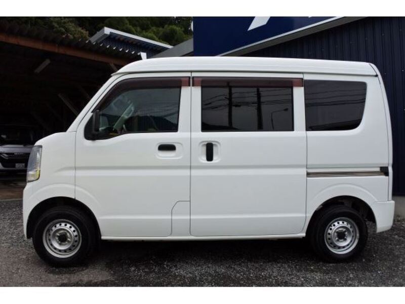 MINICAB VAN