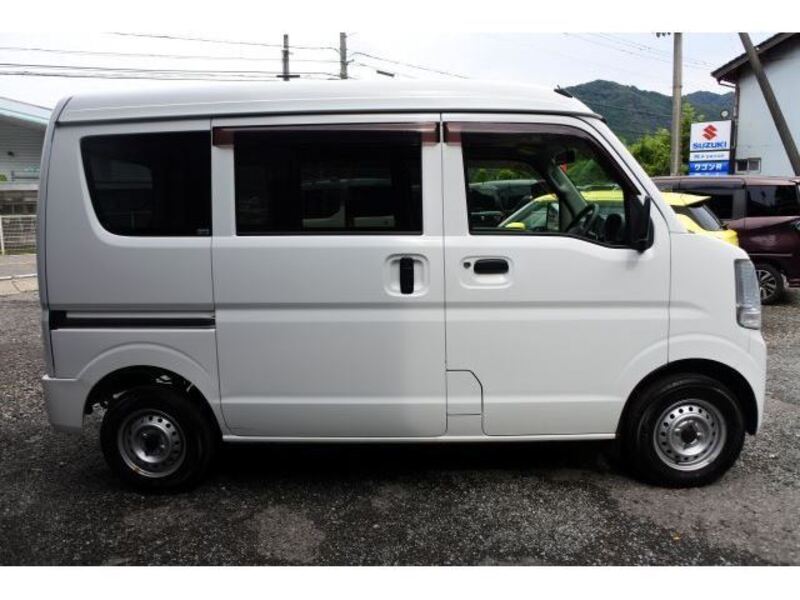 MINICAB VAN