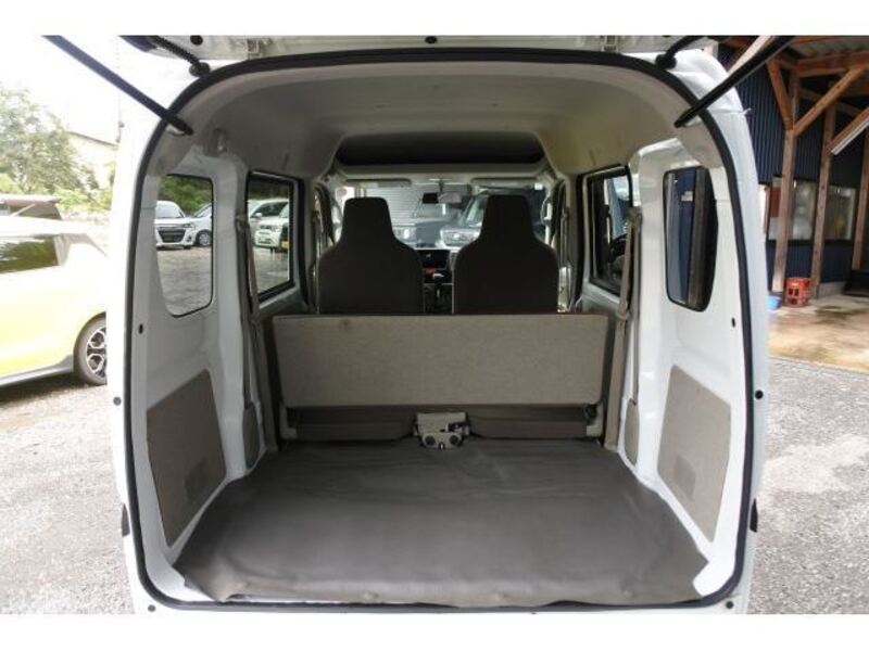 MINICAB VAN