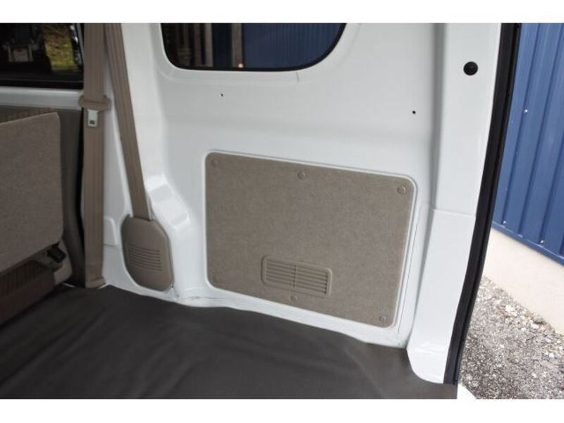 MINICAB VAN