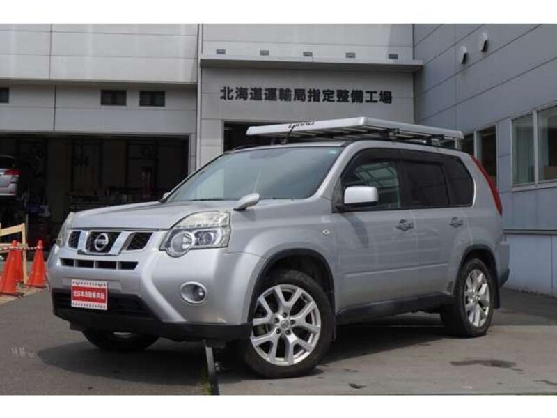 X-TRAIL-0