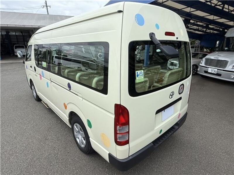 HIACE