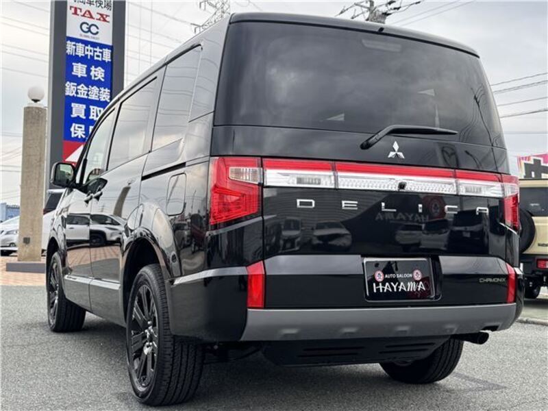DELICA D5