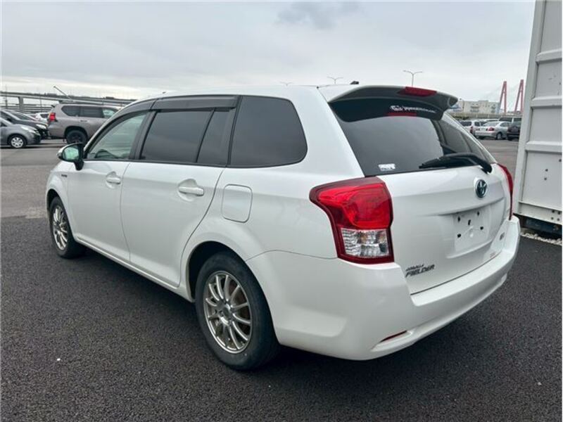 COROLLA FIELDER