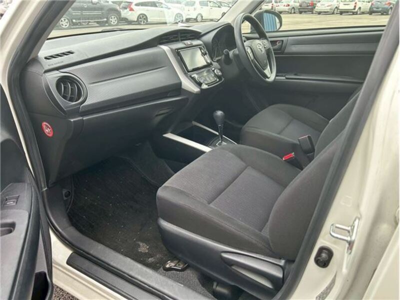 COROLLA FIELDER