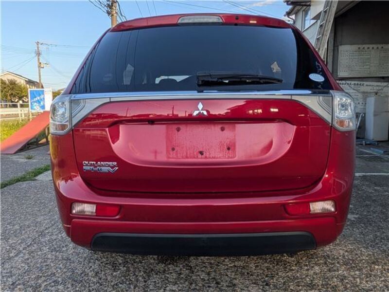 OUTLANDER PHEV