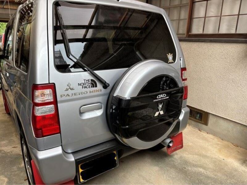 PAJERO MINI