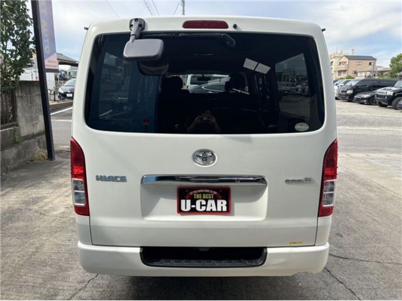 HIACE VAN