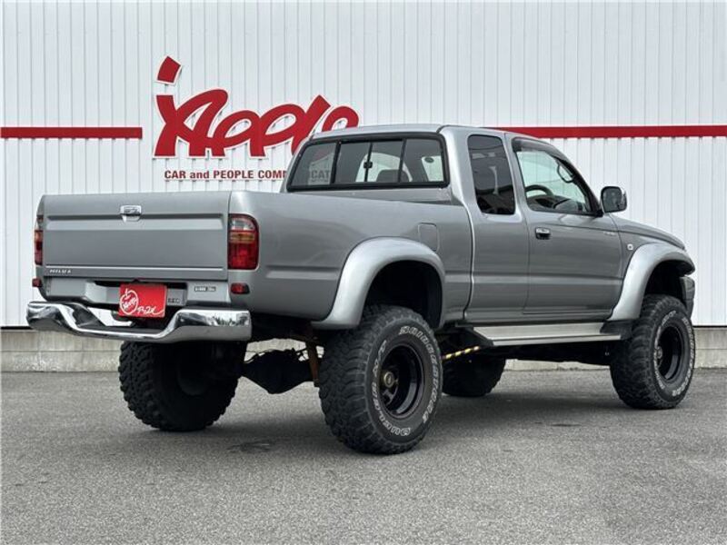 HILUX