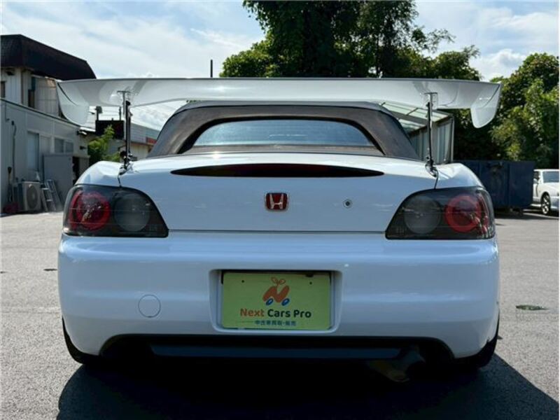 S2000