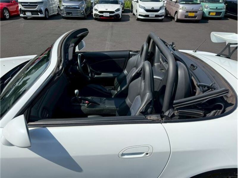 S2000