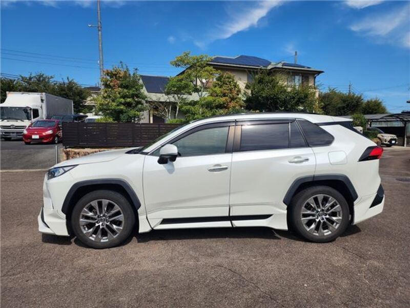 RAV4