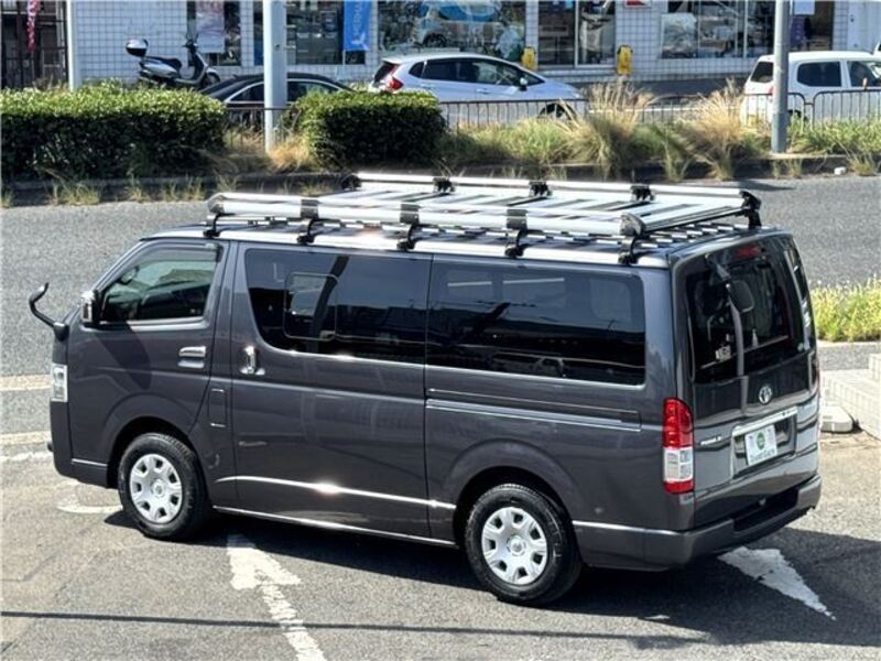 HIACE