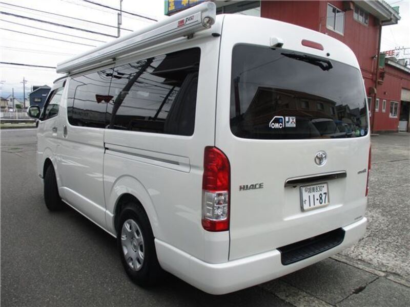 HIACE