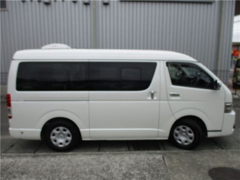 HIACE