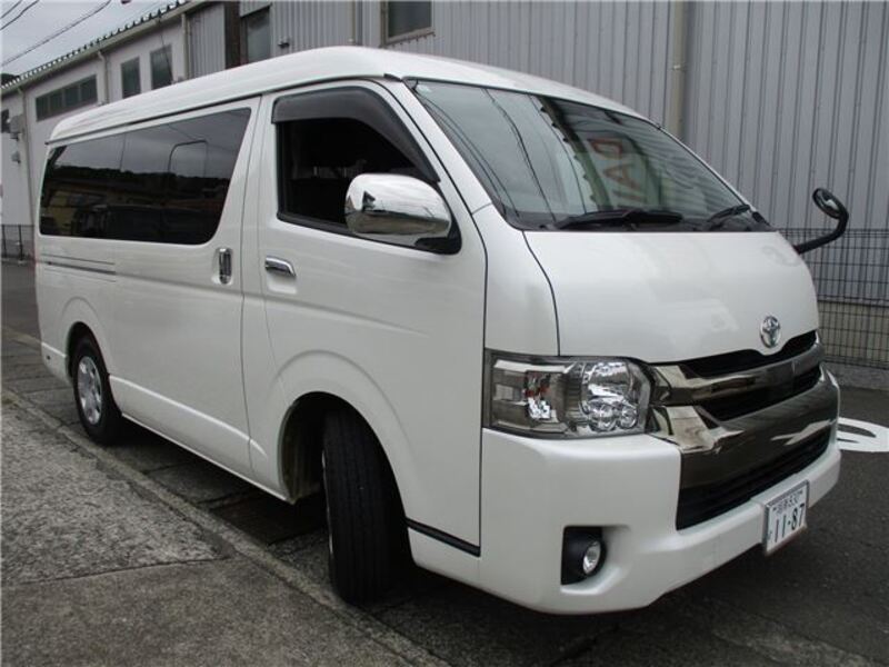 HIACE