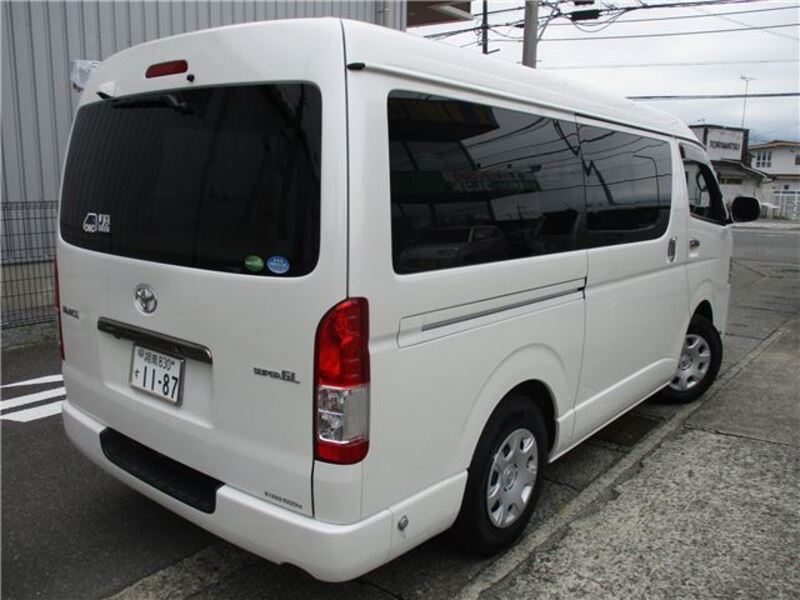HIACE