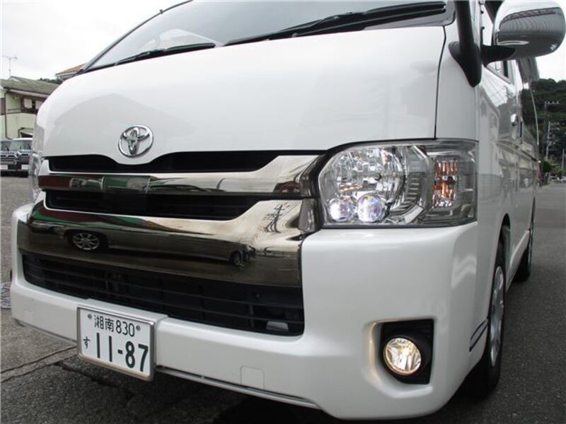 HIACE